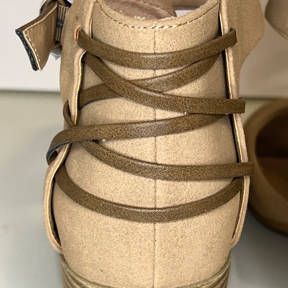 Soul Naturalizer Faux Suede Comfort Heel Sandals Size 9.5M NEW - Picture 12 of 16